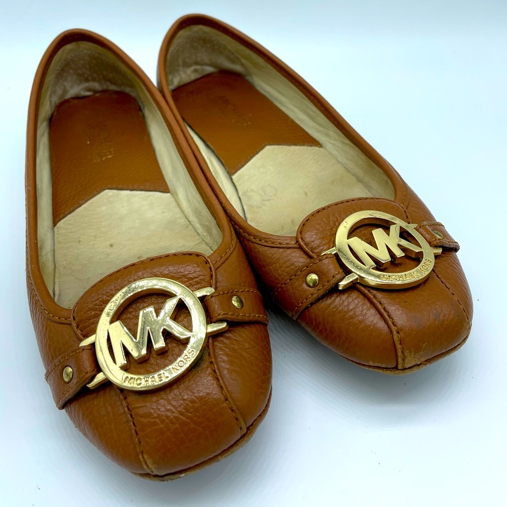🔥SALE!! AUTHENTIC Michael Kors Tan Flats